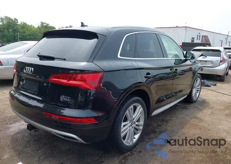 2018 Audi Q5 2.0T Premium z USA, uszkodzony, nr VIN WA1CNAFY0J2217145
